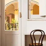 Superotium Bed & Breakfast