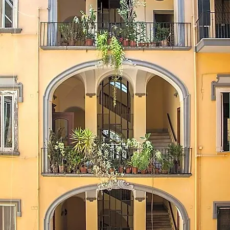 Bed & Breakfast Superotium Naples