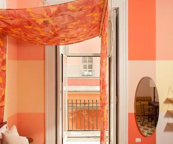 Superotium Alojamento de Acomodação e Pequeno-almoço Nápoles