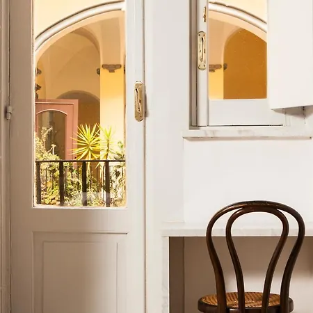 Superotium Bed & Breakfast