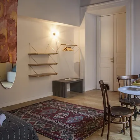 Bed & Breakfast Superotium Naples